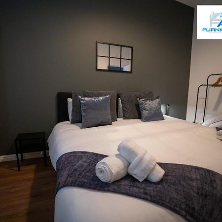 Contractor Stays By Furnished Accommodation Liverpool - Free Parking Eksteriør billede